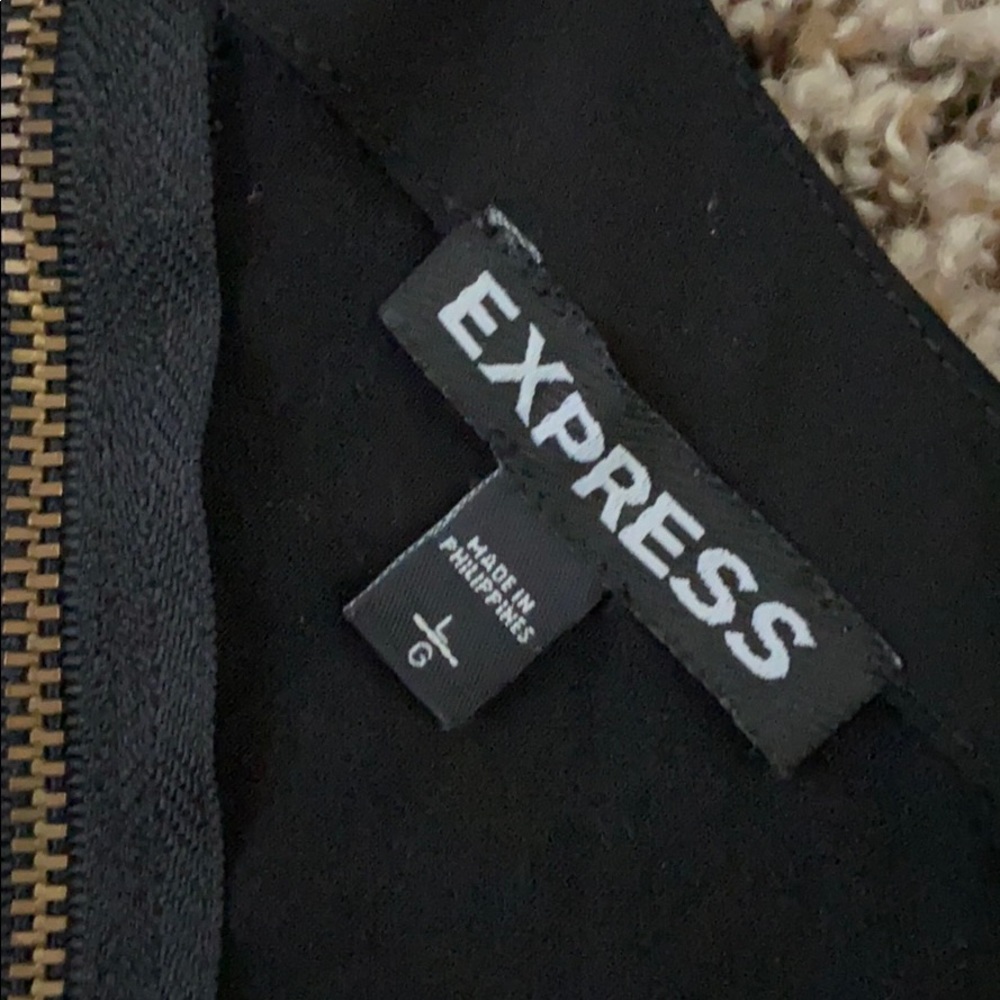Express Tank - Picture 3 of 3